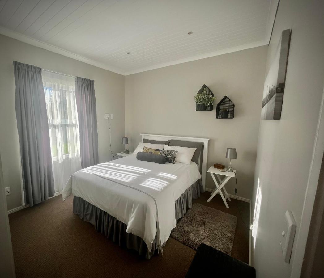Serenity Self-Catering 2-Bed Unit Hermanus Dış mekan fotoğraf