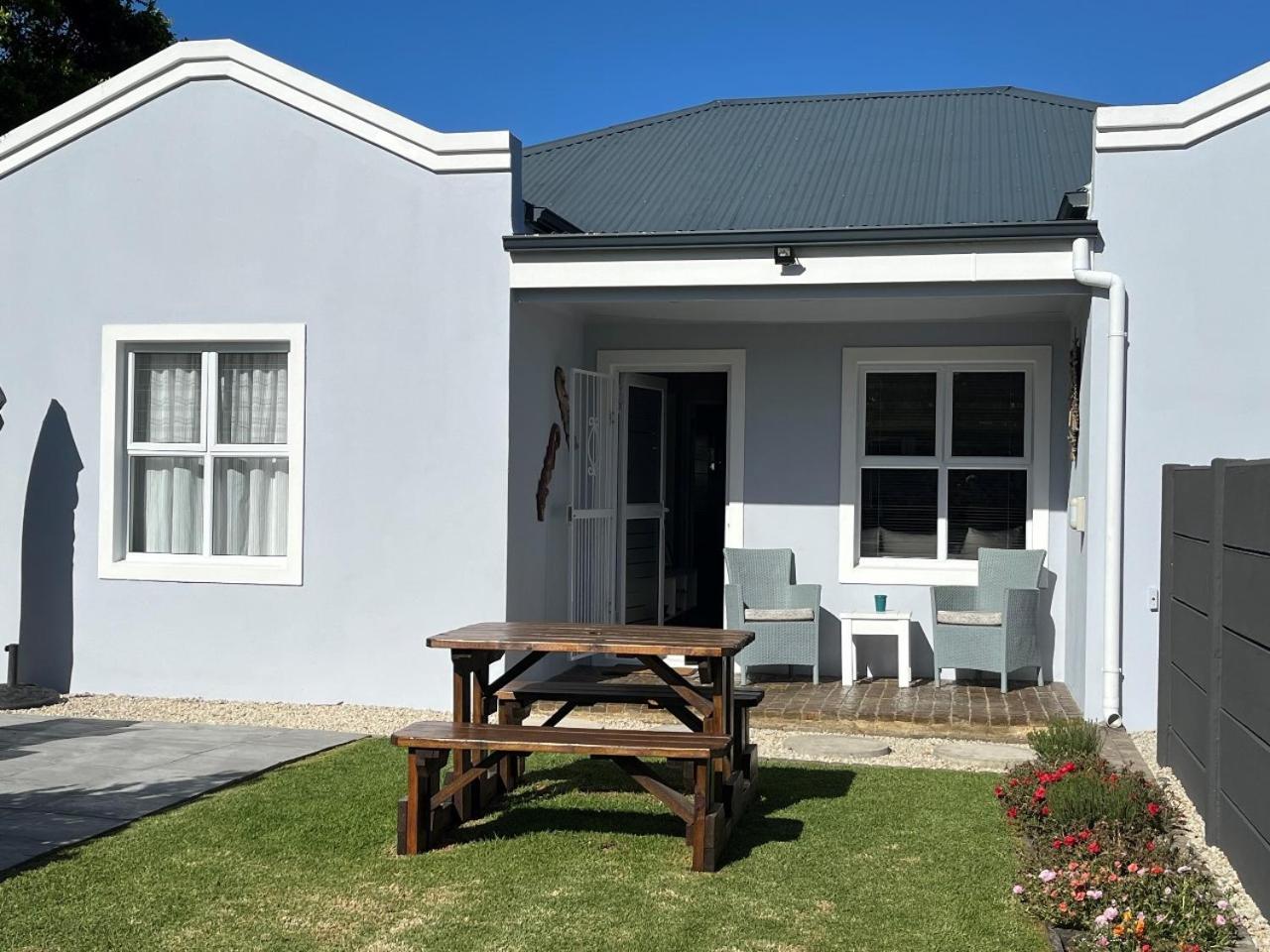 Serenity Self-Catering 2-Bed Unit Hermanus Dış mekan fotoğraf