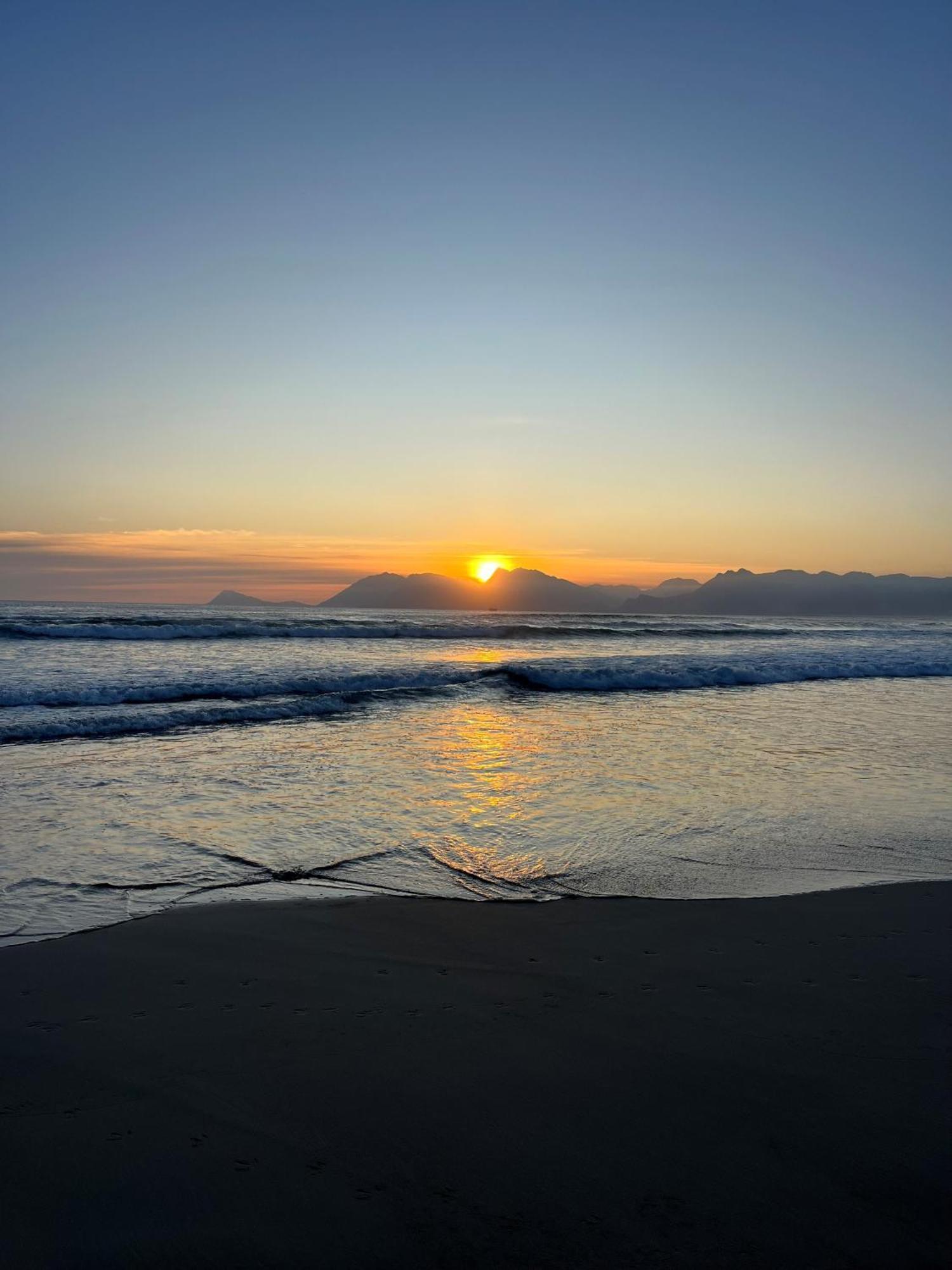 Serenity Self-Catering 2-Bed Unit Hermanus Dış mekan fotoğraf